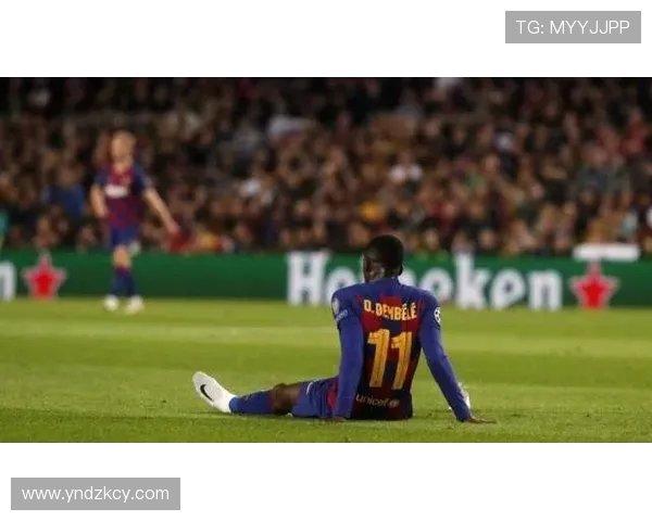 巴萨全力以赴迎战赫罗纳莱万卡萨多巴尔德携手出镜展现决心