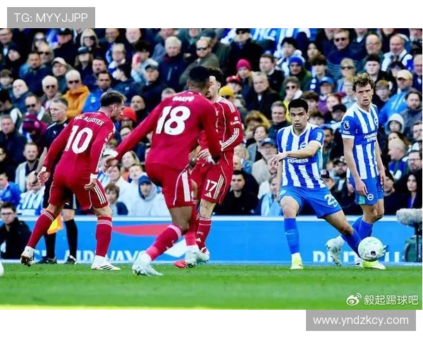 斯洛特谈欧冠目标强调球队转型只引进基耶萨的决策重要性